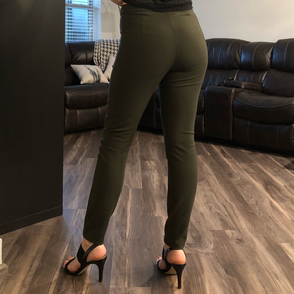 Zip-up leggings